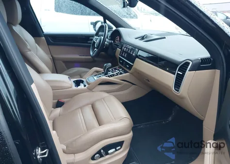 2019 Porsche Cayenne z USA, uszkodzony, nr VIN WP1AA2AY2KDA09004